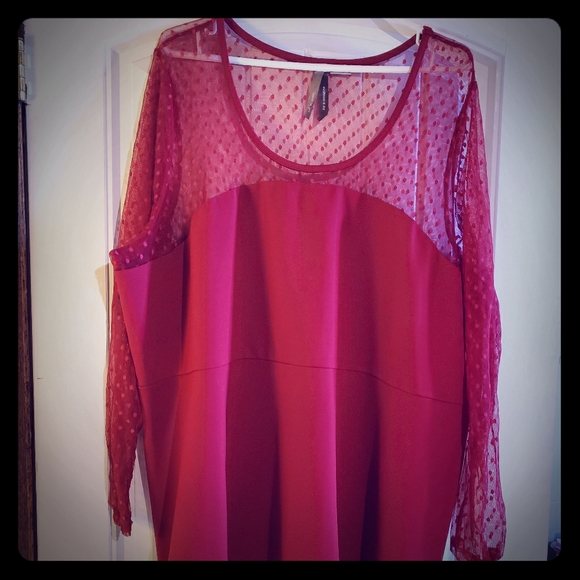 Red plenum flare top - Picture 1 of 2